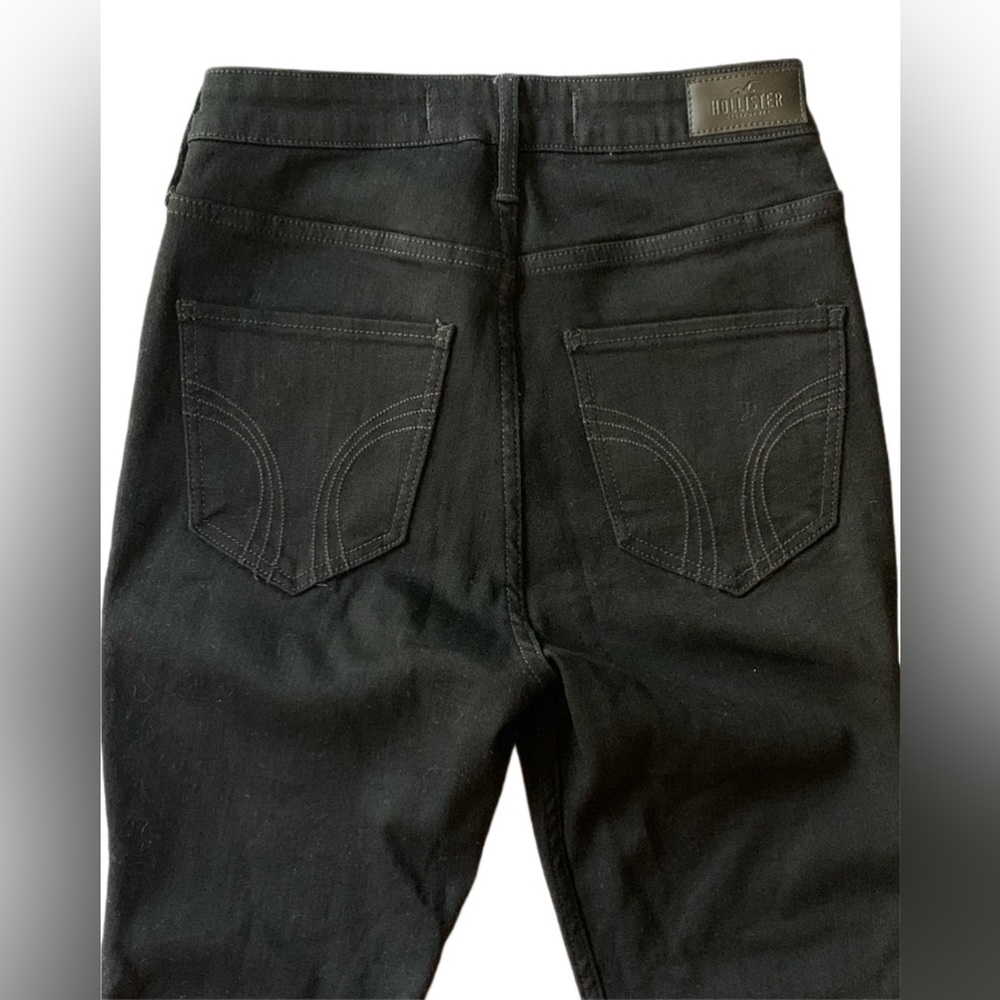 Hollister Women’s Ultra High Rise Super Skinny Jeans Size:3S - W26 L26 - Black - Picture 3 of 7